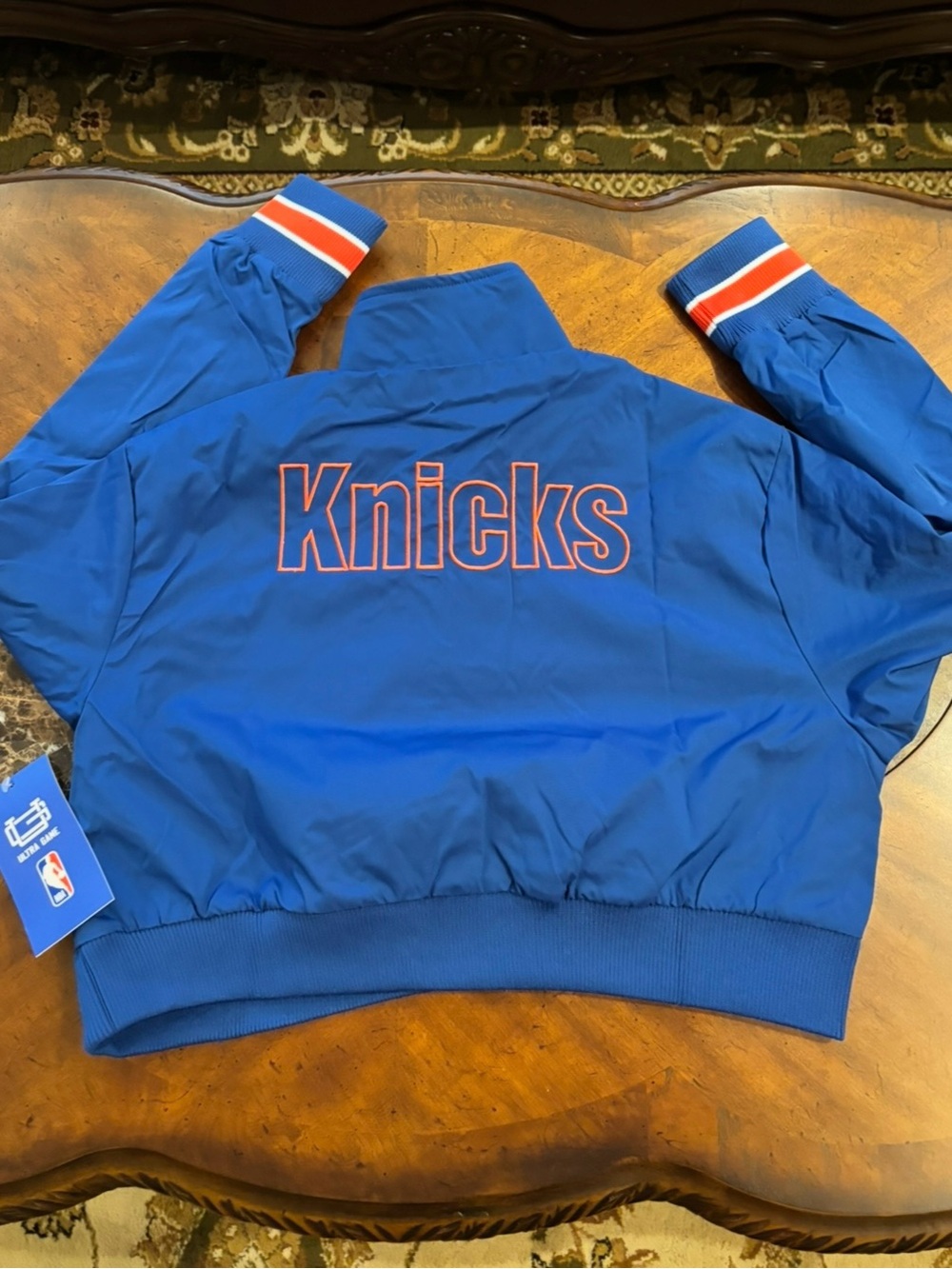Women’s New York Knicks Lightweight  Pullover 1/4 Zip Cropped Jacket Size XL - Picture 2 of 6
